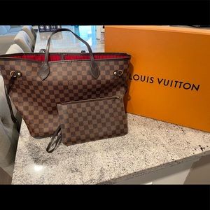 Louis Vuitton Neverfull (PM)